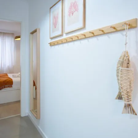 Seabreeze Nest By Feel Апартаменты *