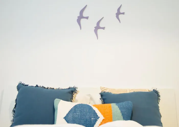 Seabreeze Nest By Feel Apartmán