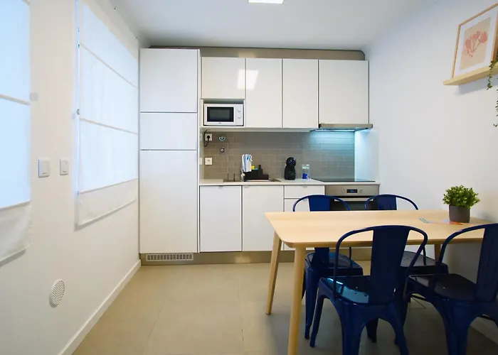 Seabreeze Nest By Feel * Nazaré